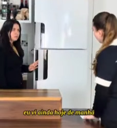 L3012004 Olha que patroa fez com funcionária