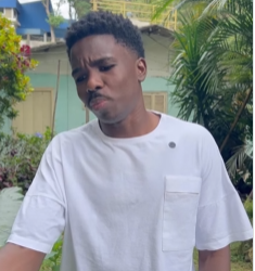 L3024006 Está jovem só trabalhava para comprar roupas lux parte 2