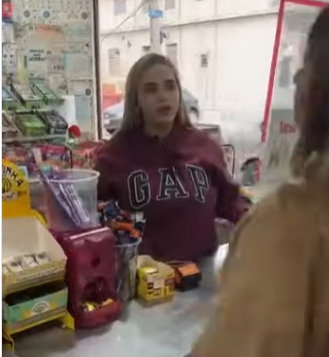 L3026006 Perdeu todo seu valor quando se casou parte 2