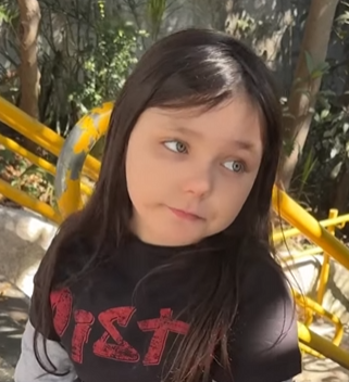 L0126001 Mulher rica paga muito dinheiro por cachorra de me parte 2