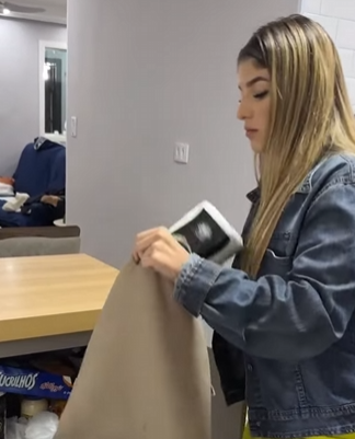 L0126007 Minha filha ficava com metade das compras que eu parte 2