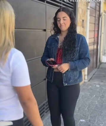 L3126004 Ela preferiu jogar fora sua TV do que dar pra su parte 2