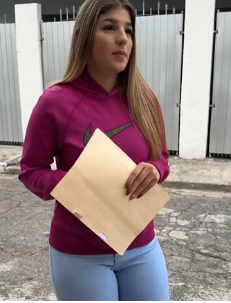 L3126003 Fique longe de quem te ama só para te usar parte 2