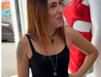 L0104004 Ela se fez passar por manequim para se esconder da part2