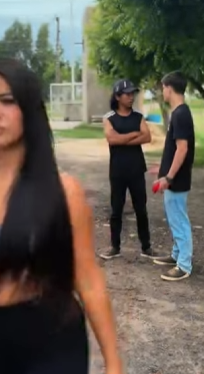 L3107005 Se arrependeu por se meter com ela parte 2