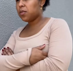 L3109005 Gerente de salão de festa humilha limpador de pisc part2