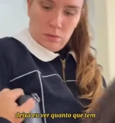 L3112003 funcionária achou uma bolsa na rua com joias part2