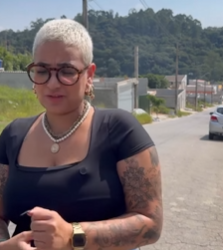 L3124004 Tenha cuidado com quem te abraça, pois você não vê part2