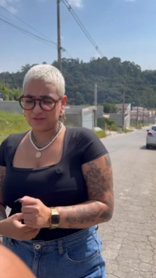 L3124004 Tenha cuidado com quem te abraça, pois você não vê part2