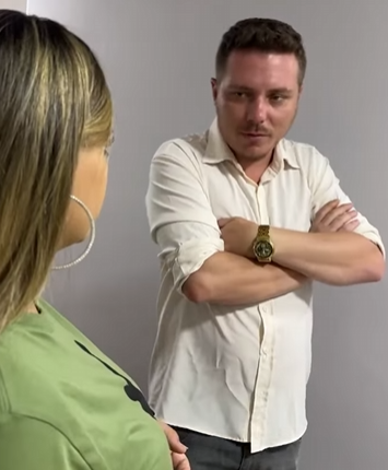 L2726004 Quando dizem Minha mulher não trabalha ela só cui parte 2