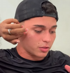 L2807007 Ela julgou tatuagens parte 2