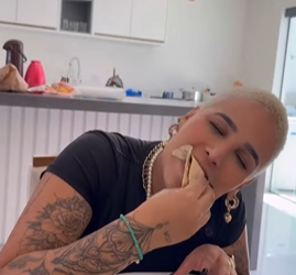 L2824006 Ela fez tacos em casa sem imaginar chegou uma vi part2