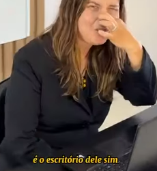 L2912007 Ele não lembrava que tinha deixado um envelope na part2