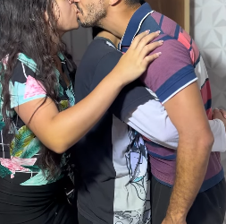 L3005002 Eles traiam ela debaixo part2