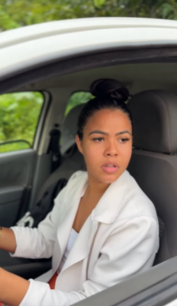 L3007003 Ela julgou tatuagens part2