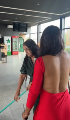 L3007005 Humilharam essa velhinha sem saber quem era part2