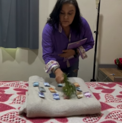 L3007001 Miliona ria testa seus funciona rios lhe da uma part2