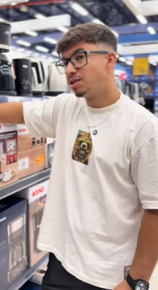 L0403007 Ela queria gastar mil no cartao sendo que min part2