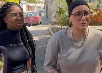 L0601004 Tirou peruca da irmã dela pra dar pra amiga que parte 2