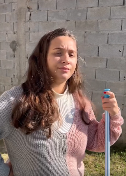 L0624005 Zomba da vizinha por comer arroz branco puro part2