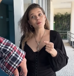 L0215003 Ela HumiIh0u esse parte 2