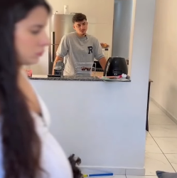 L0718003 QUE REVOLTA! part2