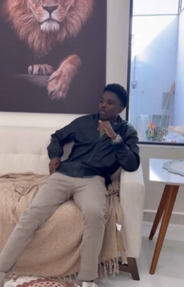 L0724003 Abandonou namorada quando pensou que ia ser papa part2