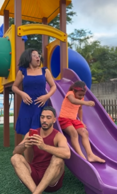 L2205005 Ela cometeu um grande part2