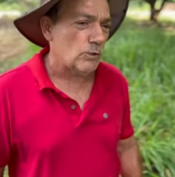 L1809003 Fazendeiro humilha filho #do caseiro, ele cresce part2