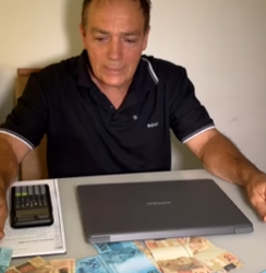 L2009003 Milionário testa funcionários dar uma grande rec part2