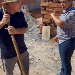 L2209001 Patroa pega funcionário humilhando outro no flag part2