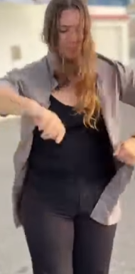 L1312004 Ela vendeu moto velha por um valor olha que part2