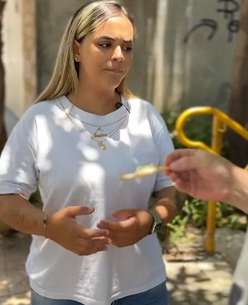 L1026005 marido comprava comida para os dois, mas ela que part2