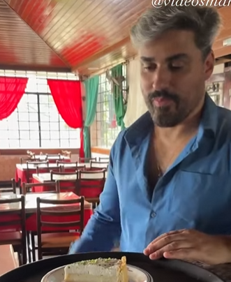 L1604004 Ela ganha na loteria no dia em que seu namorado te part2