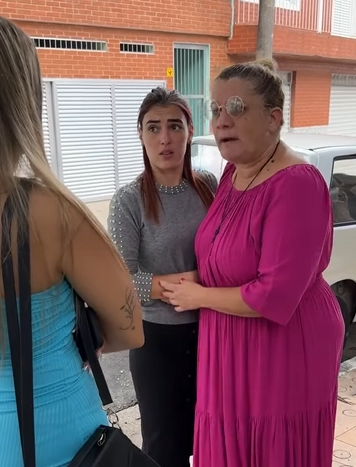 L1904003 Mãe julga sem pensar que própria filha fazia coi part2