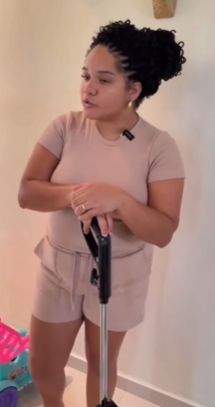 L1418005 UM GESTO LINDO part2