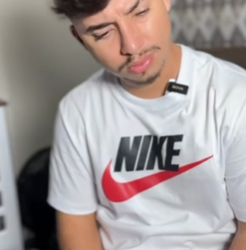 L1918002 MENINO POBRE, PAI RICO part2