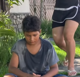 L1205001 Empregada Doméstica não aceita menino com fome part2