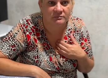 L1226003 Sua sogra não gostava dele porque ele tinha brinco part2