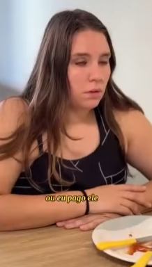 L1712003 Ela percebeu necessidade da amiga olha que part2