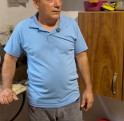 L2409004 Filha gastou todo dinheiro do pai para comprar parte 2