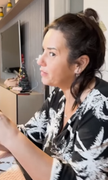 L2415003 Graças empregada ela não conseguiu que queria parte 2