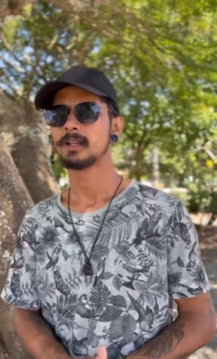 L2420002 Vendedora de pamonhas ficou famosa da forma mais parte 2