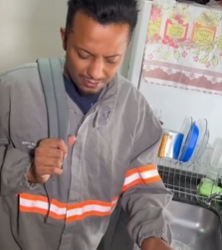 L0309001 Esposa dorme dia todo olha atitude do esposo! part2