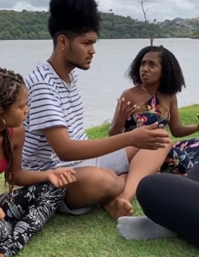 L2520002 Um Røubø aconteceu em plena aula de Yoga! parte 2