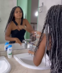 L2620003 Mulher começou ver αรรσмbяαçãσ dentro da própria parte 2