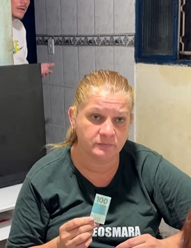 L2627004 Nunca se aproveite de sua Mãe muito menos conte parte 2