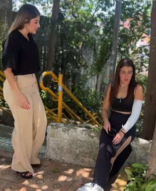 L2804003 Veja atitude dessa garota depois que ela se caso parte 2