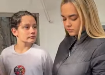 L0326004 Meu novo namorado me forçou decidir entre meus part2