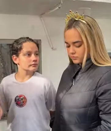 L0326004 Meu novo namorado me forçou decidir entre meus part2